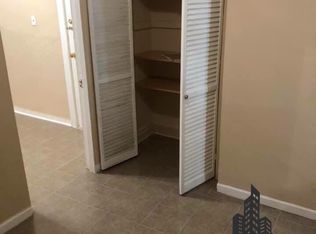 7038 69th Pl, Ridgewood, NY 11385