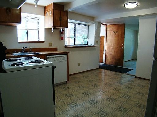 4th image of 6548 17th Ave NW