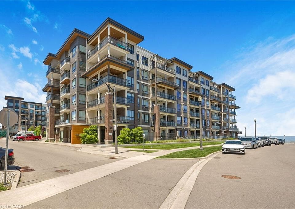 1st image of 10 Esplanade Ln #310