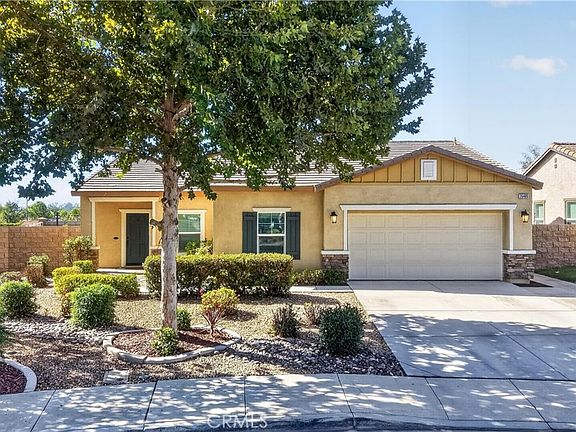 4th image of 26489 Mallory Ct
