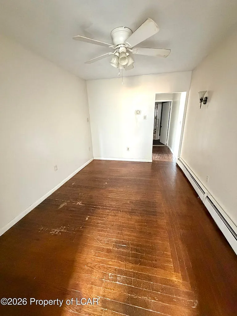2 bed, 650 sqft, $850 — Photo 3
