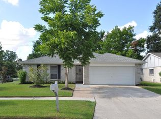 10830 Thorncliff Dr, Humble, TX 77396