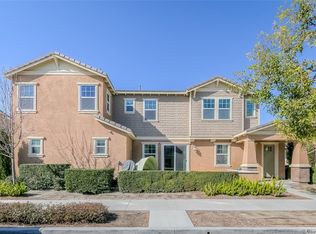 6119 Snapdragon St, Corona, CA 92880