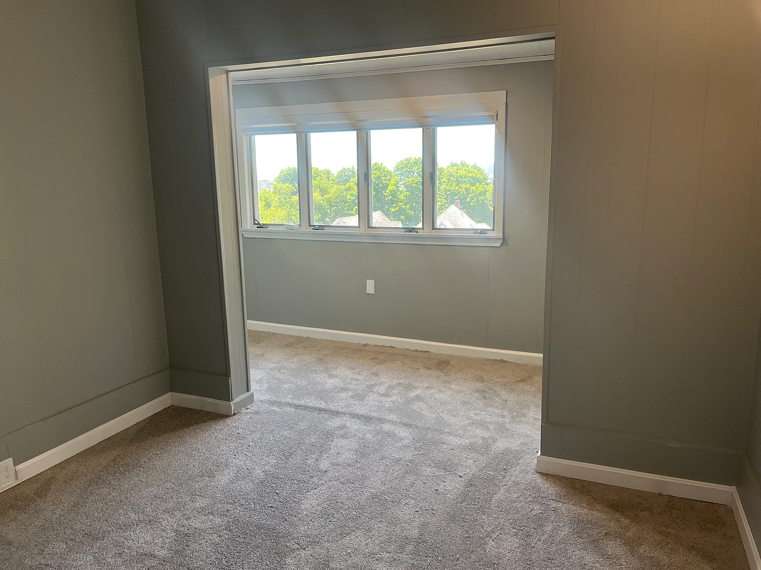 3 bed, 1305 sqft, $2,900 — Photo 4