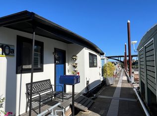 100 SE Harney St SLIP 10A, Portland, OR 97202