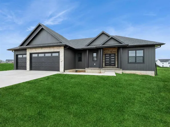 5497 Silver Ridge Rd, Marion, IA 52302