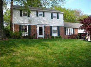 2102 Swinnen Dr, Wilmington, DE 19810