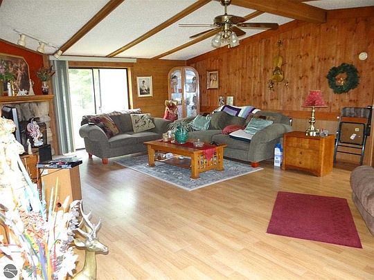 2nd image of 146 Mury Schmitt Dr