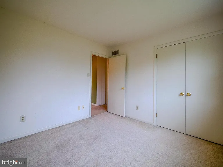 1001 Winfield Ct — Photo 21