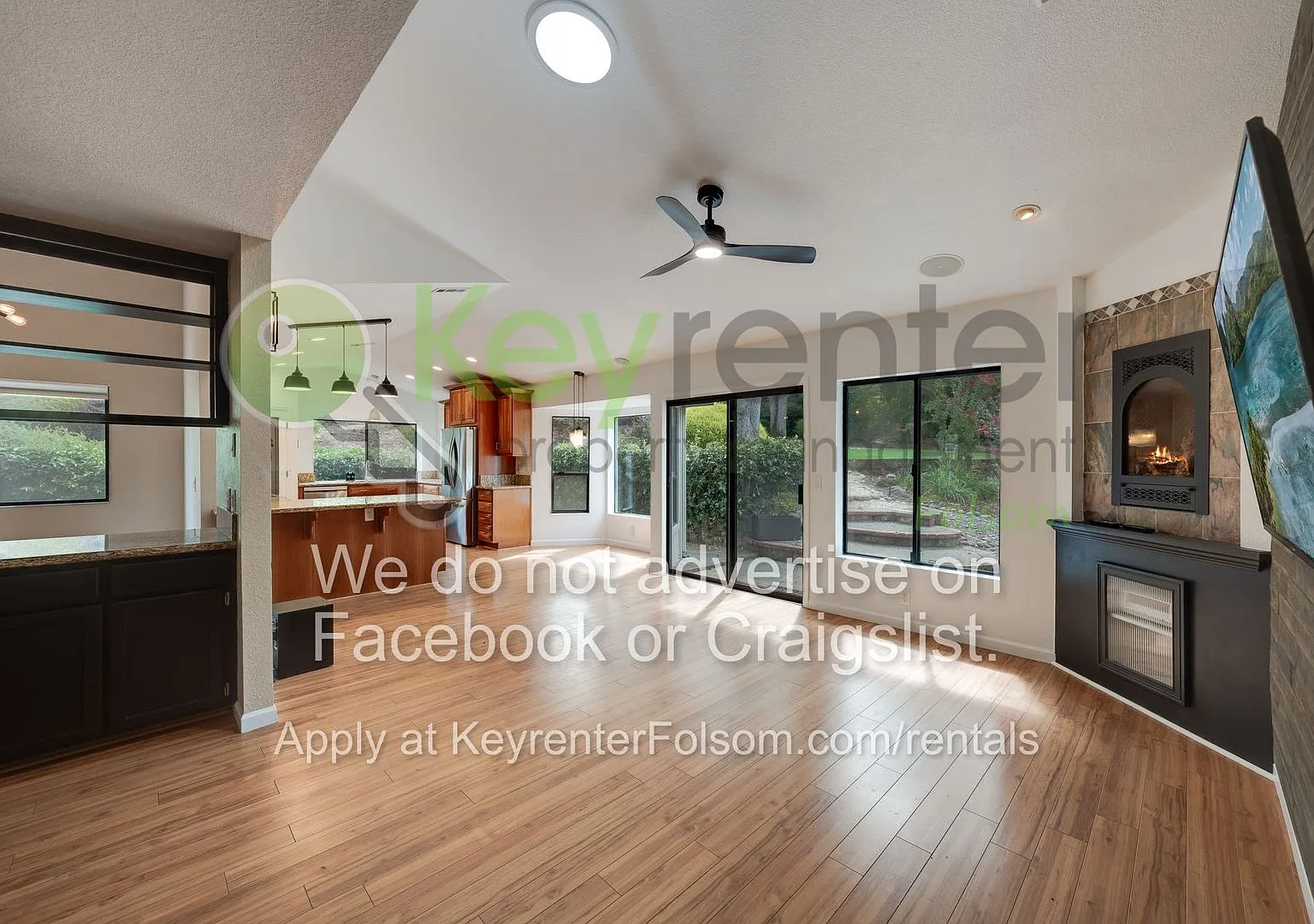 Beautiful 4-Bedroom Home with Private Pool & Landscaped Backyard! — Photo 2