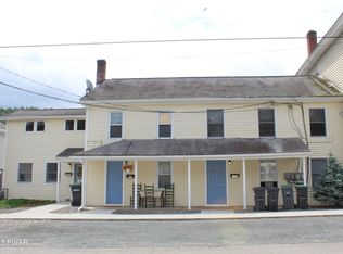 304 Keystone St, Hawley, PA 18428