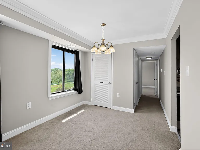 Clubhouse Dr SW — Photo 3