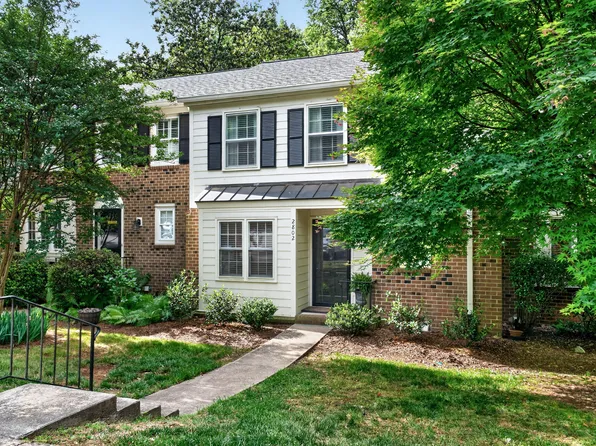 2802 Wycliff Rd, Raleigh, NC 27607