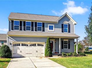 102 Renville Pl, Mooresville, NC 28115