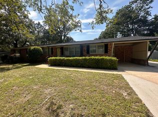 318 Englewood Dr, Wilmington, NC 28409