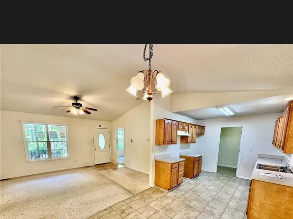 2391 Bellemeade St, High Point, NC 27263