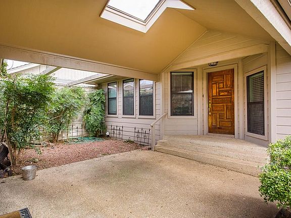 5th image of 2418 Birkdale Ln