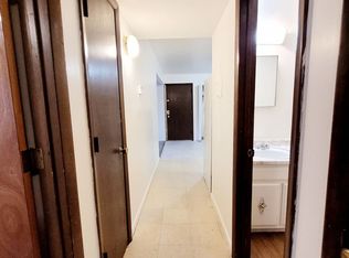 1324 SW Western Ave #17864739, Topeka, KS 66604