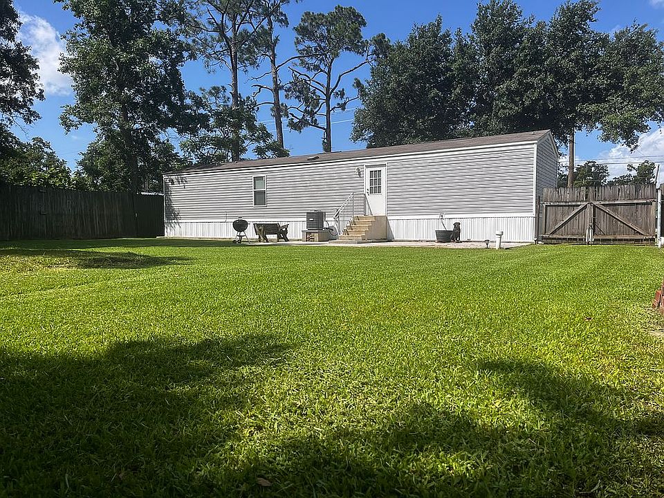 2nd image of 434 Bayou Blue Rd