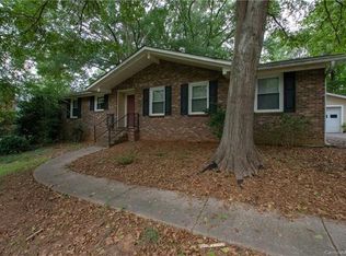 203 Swampfox Dr, Fort Mill, SC 29715