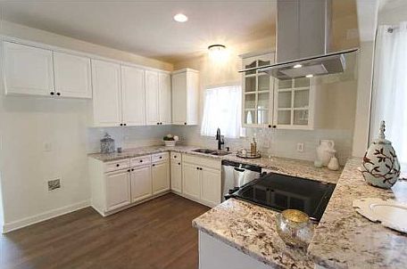 3rd image of 4593 Wood Wind Dr