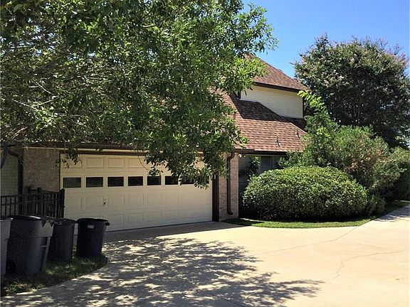 3rd image of 517 Wallaby Cir