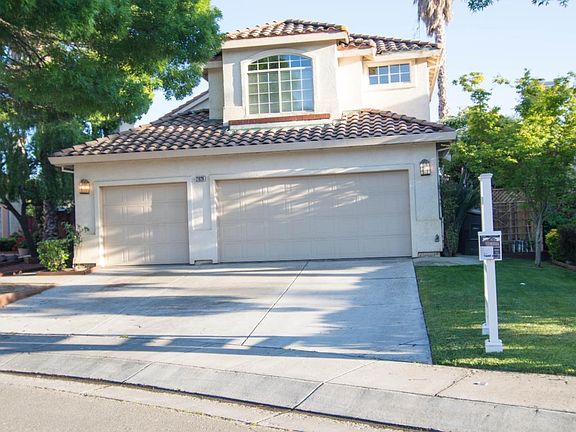2nd image of 2020 Seville Dr
