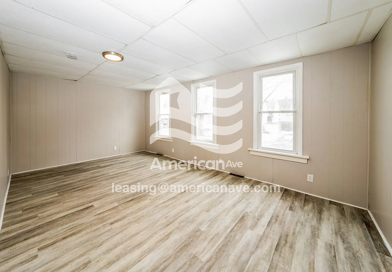 3 bed, 1.0 bath, 1380 sqft, $1,950 — Photo 3