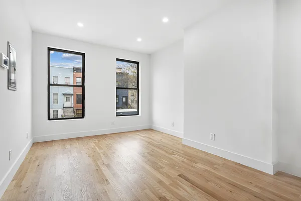 Rented by Freestone Property Group | media 5