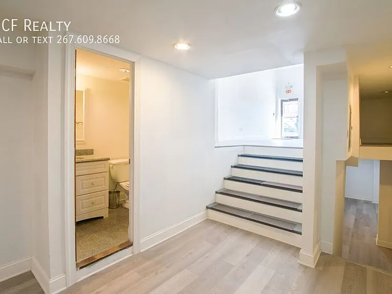 2504 S Broad St #COMMERCIAL — Photo 2