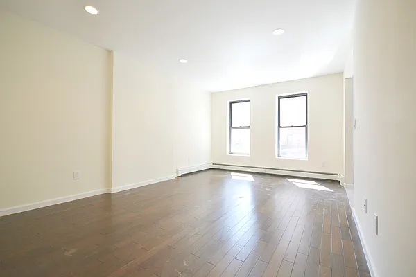 Rented by Bold New York | media 20