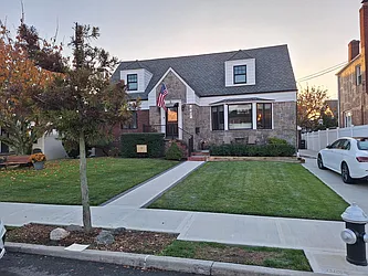 447 Beach 140th Street