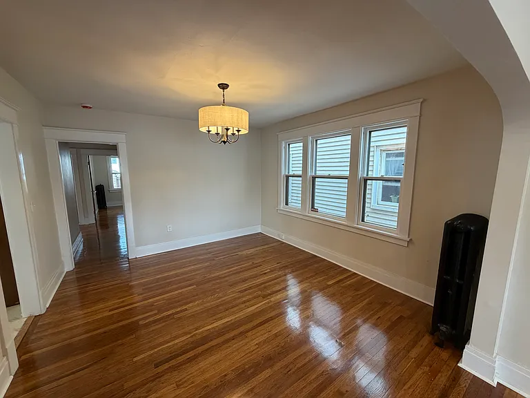 1572 Elmwood Ave #1 — Photo 8