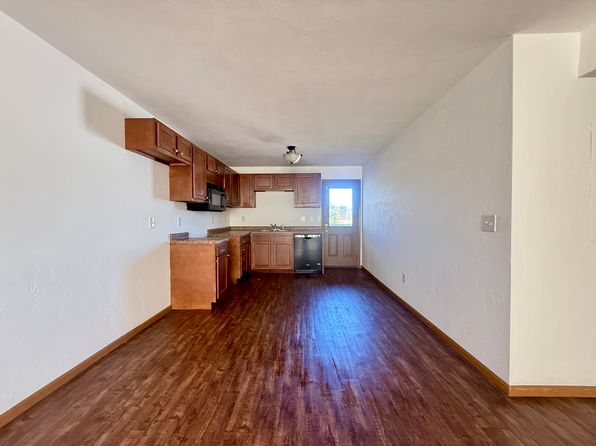 81 Hillside Ln #81