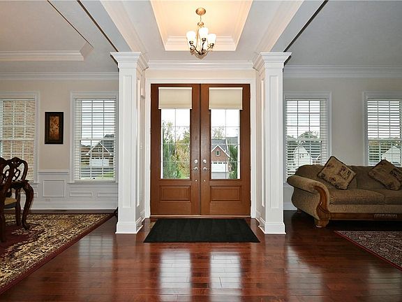 2nd image of 1410 Chadworth Ct