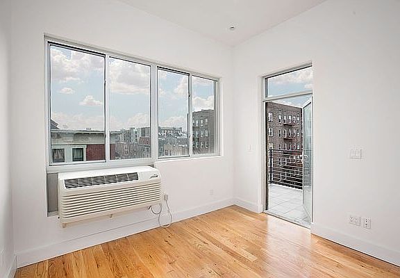 5th image of 44 Butler Pl #C6