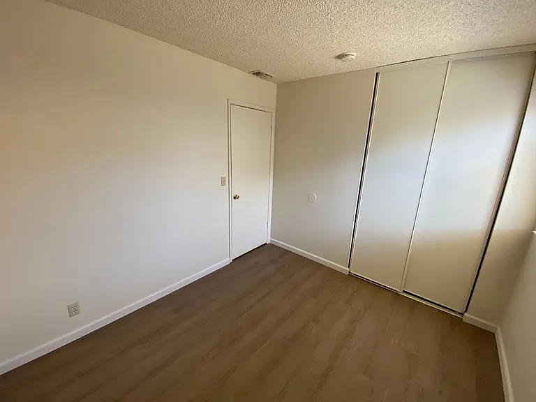 6804 Harlequin Way — Photo 10