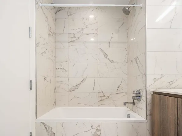 255 Brunswick Street image 16 of 27