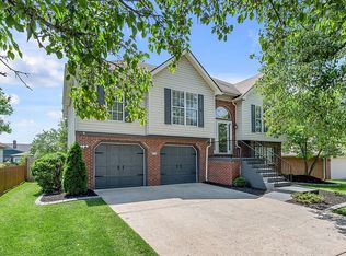 832 Palomino Ln, Lexington, KY 40503