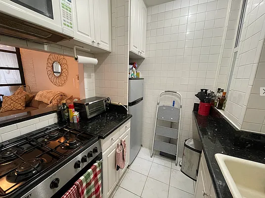 Rented by Corcoran | media 17