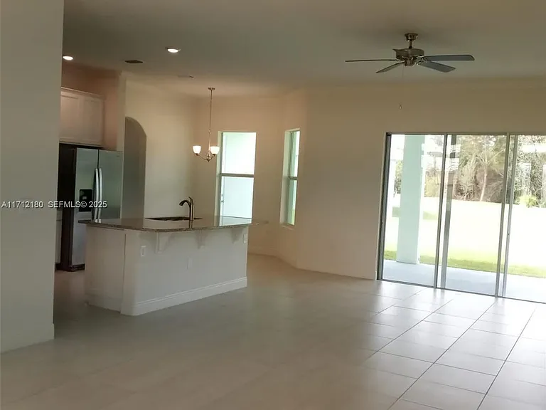 6555 Barbados Ct — Photo 14
