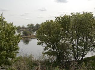 11 Central Ave E, Cascade, MT 59421