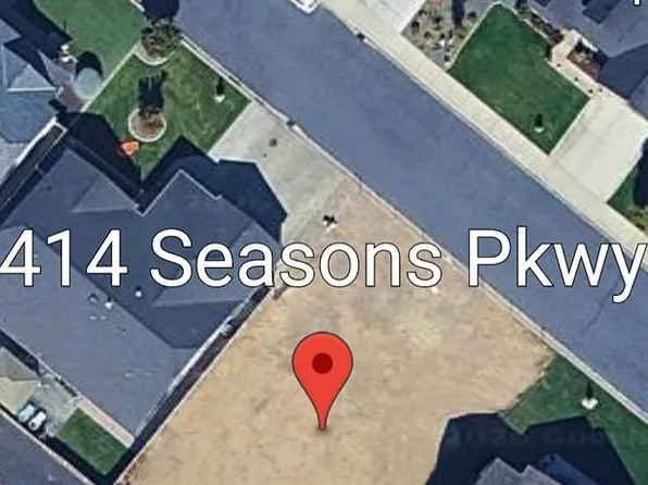 Seasons Pkwy, Yakima, WA 98901