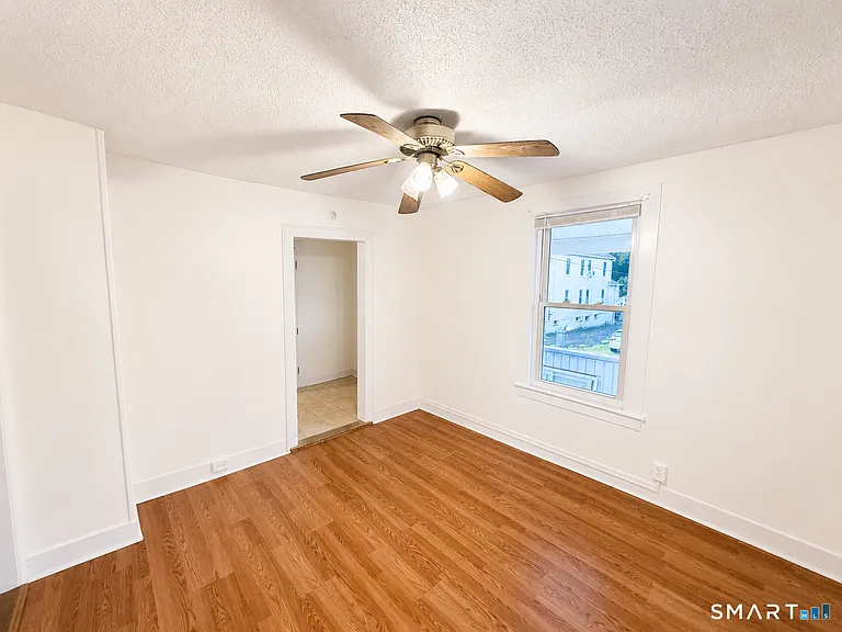 64 Bannon St #2 — Photo 7