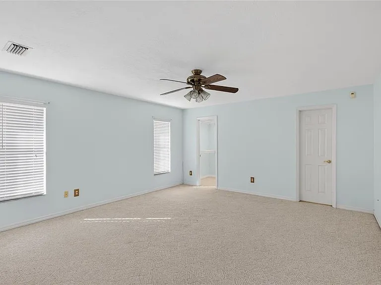 2065 Oak Beach Blvd — Photo 13
