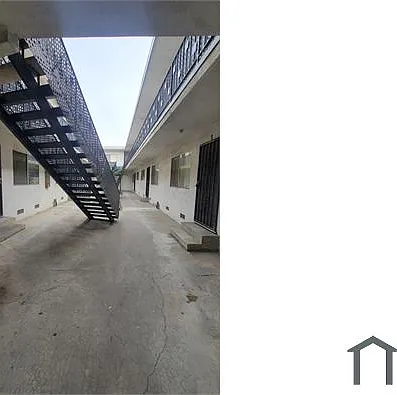 1 bed, 600 sqft, $2,100 — Photo 3
