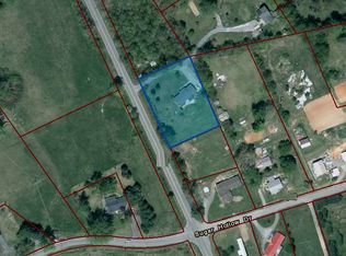 1137 Hickory Tree Rd, Bristol, TN 37620