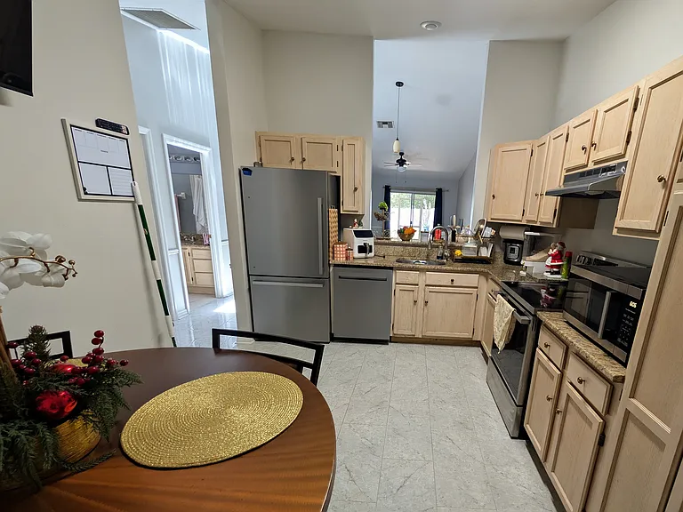 4053 Bonnie Dr #4053 — Photo 3