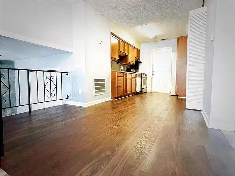 1220 Natchez Trce SW #D — Photo 9