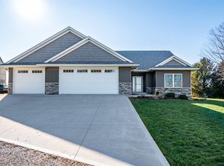 1444 100th St, West Liberty, IA 52776